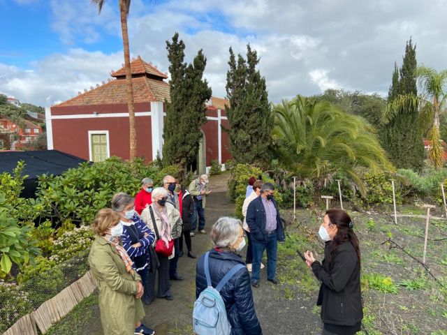 TERCER GRUPO EN VISITAR LA FINCA MOCANAL Y BODEGA SAN JUAN., foto 7