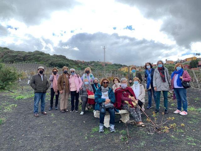 TERCER GRUPO EN VISITAR LA FINCA MOCANAL Y BODEGA SAN JUAN., foto 11