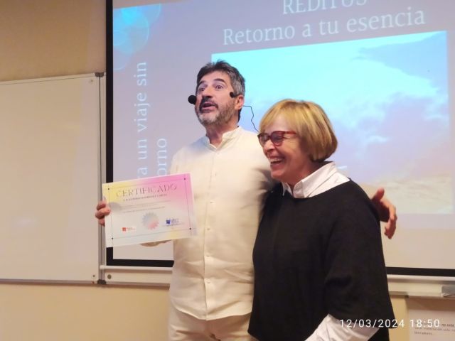 CONFERENCIAS . NAVIDAD CON ABRAZOS, foto 86