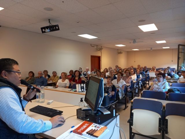CONFERENCIAS . NAVIDAD CON ABRAZOS, foto 159