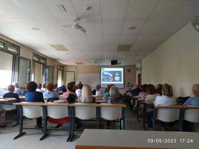 CONFERENCIAS . NAVIDAD CON ABRAZOS, foto 184