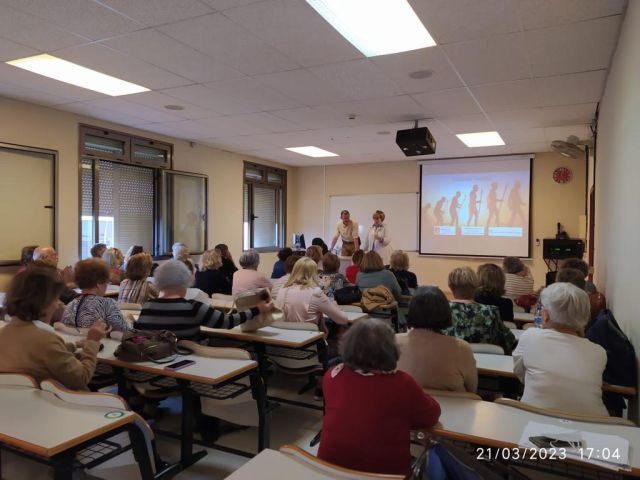 CONFERENCIAS . NAVIDAD CON ABRAZOS, foto 211