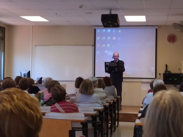 CONFERENCIAS . NAVIDAD CON ABRAZOS, foto 24