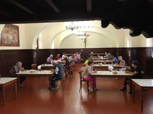 ENCUENTRO DE AUTOCONOCIMIENTO: » REENFOCAR NUESTRA VIDA A PARTIR DEL MOMENTO ACTUAL «, foto 7