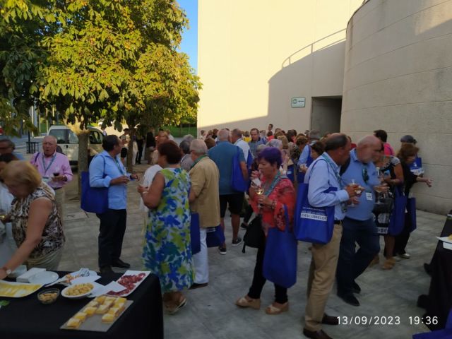 XXI JORNADAS INTERNACIONALES SOBRE ASOCIACIONISMO EN LOS PROGRAMAS UNIVERSITARIOS DE MAYORES., foto 4