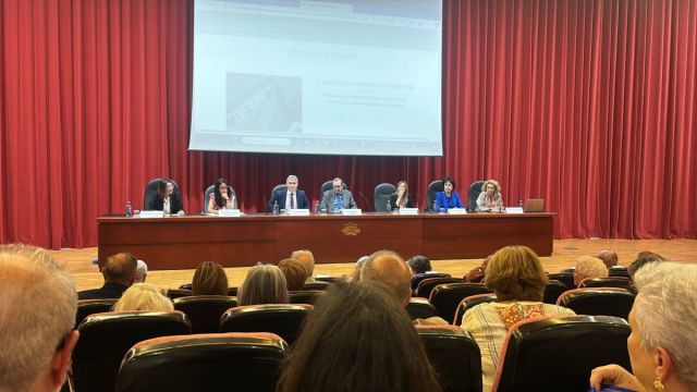 XXII JORNADAS DE ASOCIACIONES UNIVERSITARIAS ORGANIZADAS POR ADAYEUS EN A CORUÑA., foto 2